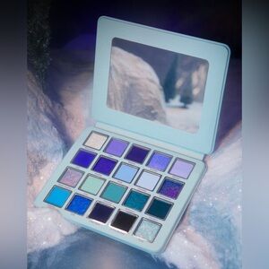 Cosmic Brushes Winter Wonderland Palette